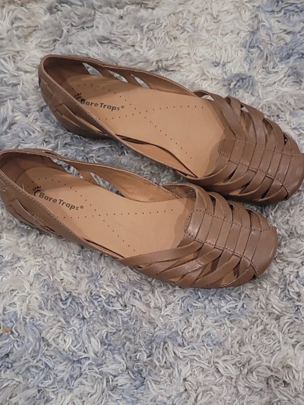 BareTraps Tan Huarache Style Leather Slip-On Flats Size 9